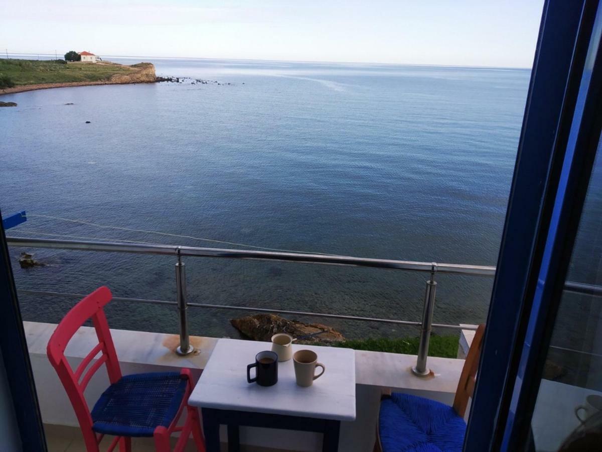 Villa Experience The Pure Sense Of The Aegean Sea Liota Exterior foto